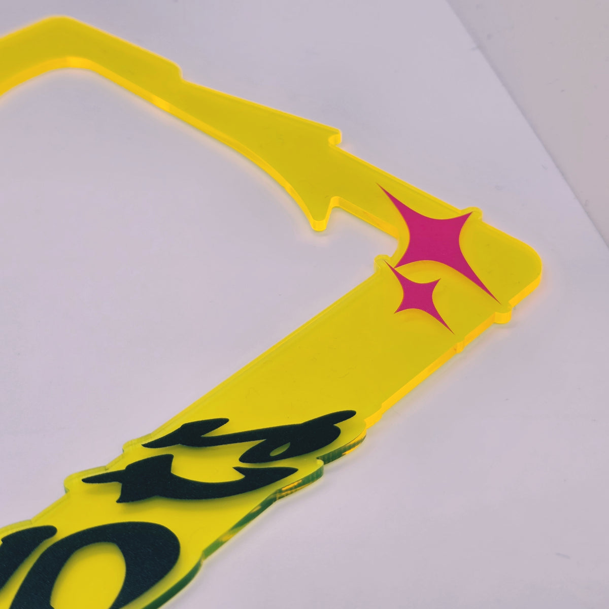 Don't Chase The World Plate Frame (Fluorescent Yellow)